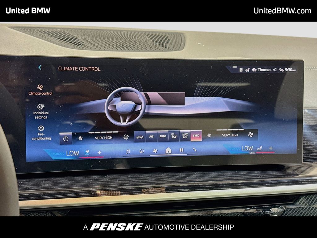 Thumbnail: 2027 BMW X7 - 18
