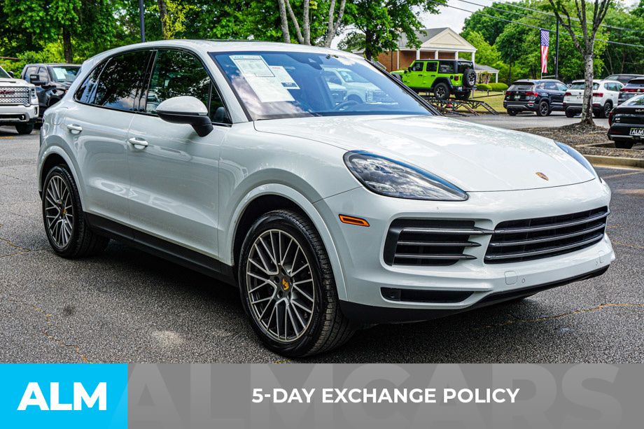 Used 2022 White Porsche Platinum Edition image 4