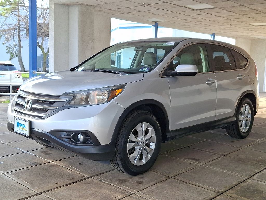 View vehicle photo 4