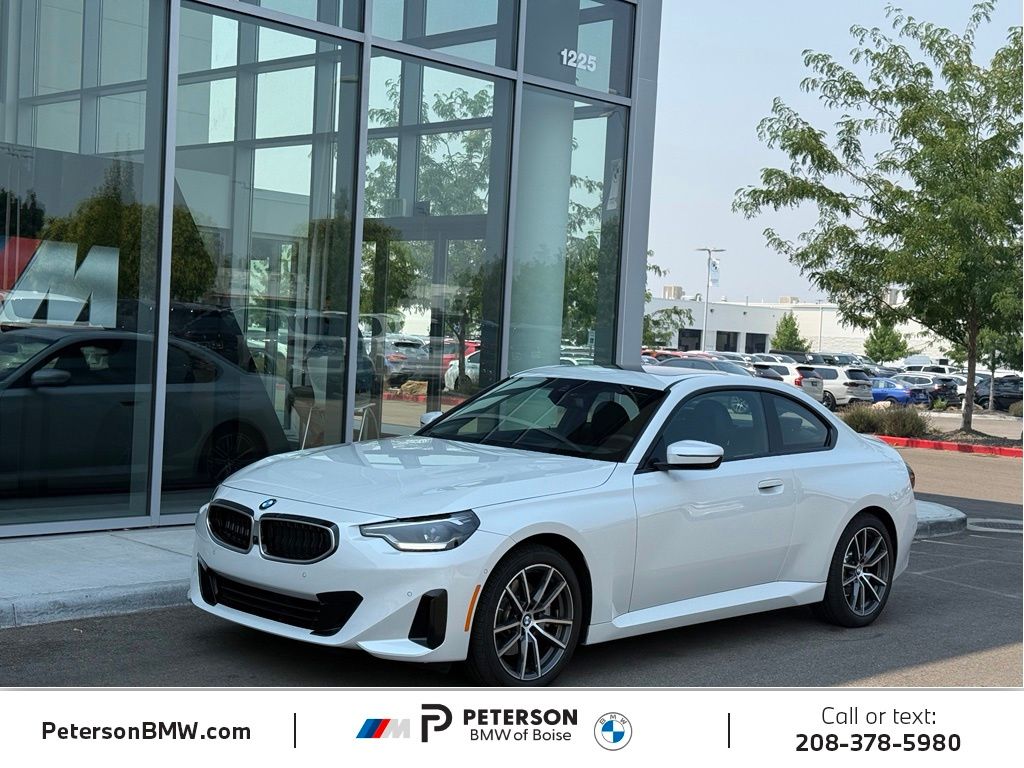 Mineral White Metallic 2025 BMW 2 Series Coupe All-Wheel Drive 8-Speed Automatic