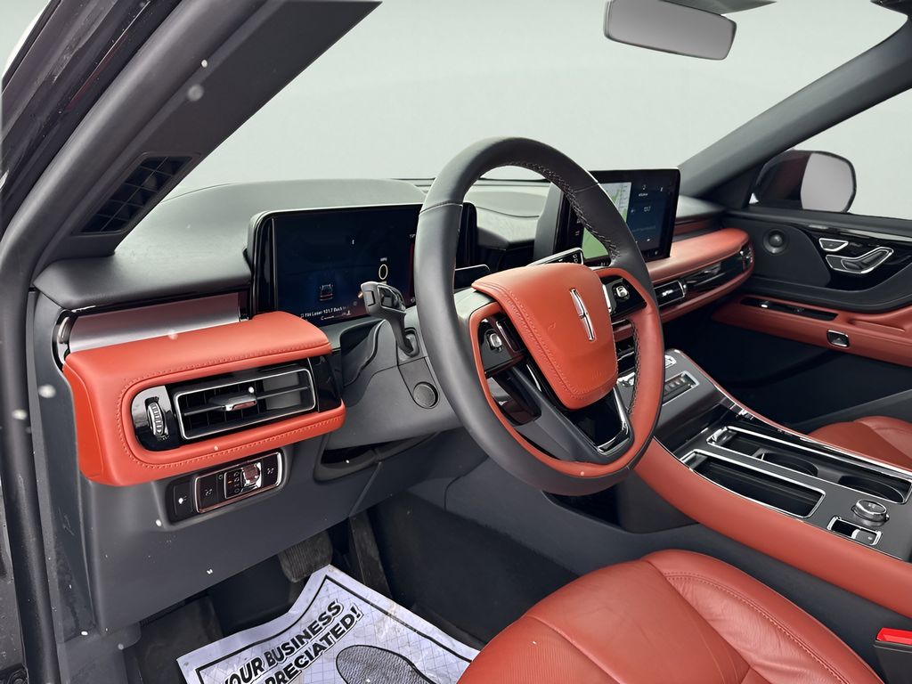 2025 Lincoln Aviator