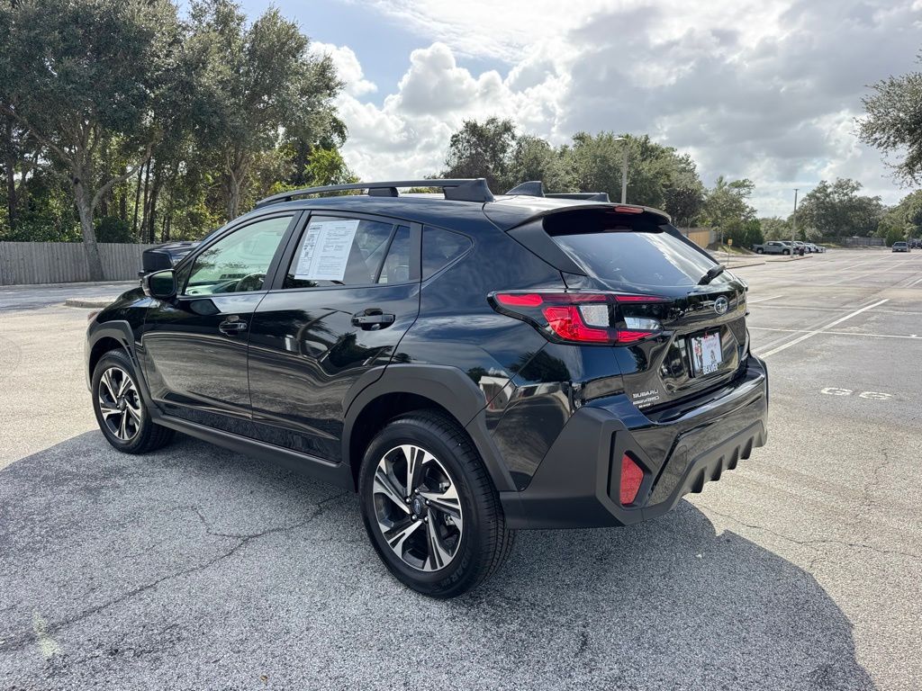2025 Subaru Crosstrek Premium photo 4