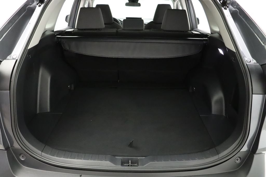 2024 Toyota RAV4 XLE 22