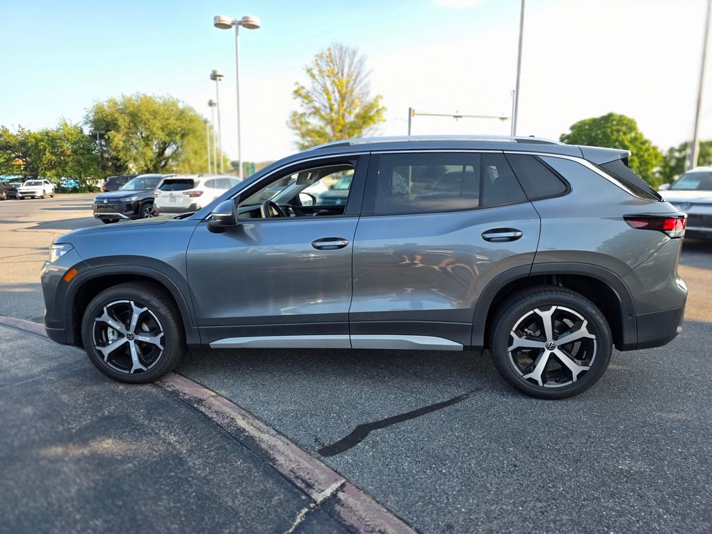 2026 Volkswagen Tiguan 2.0T SE - 9