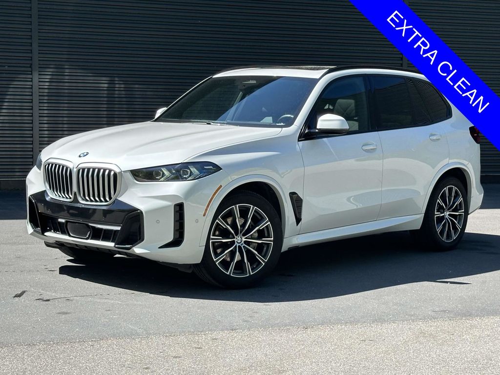 White Metallic 2025 BMW X5 xDrive40i AWD SUV / Crossover All-Wheel Drive 8-Speed Automatic