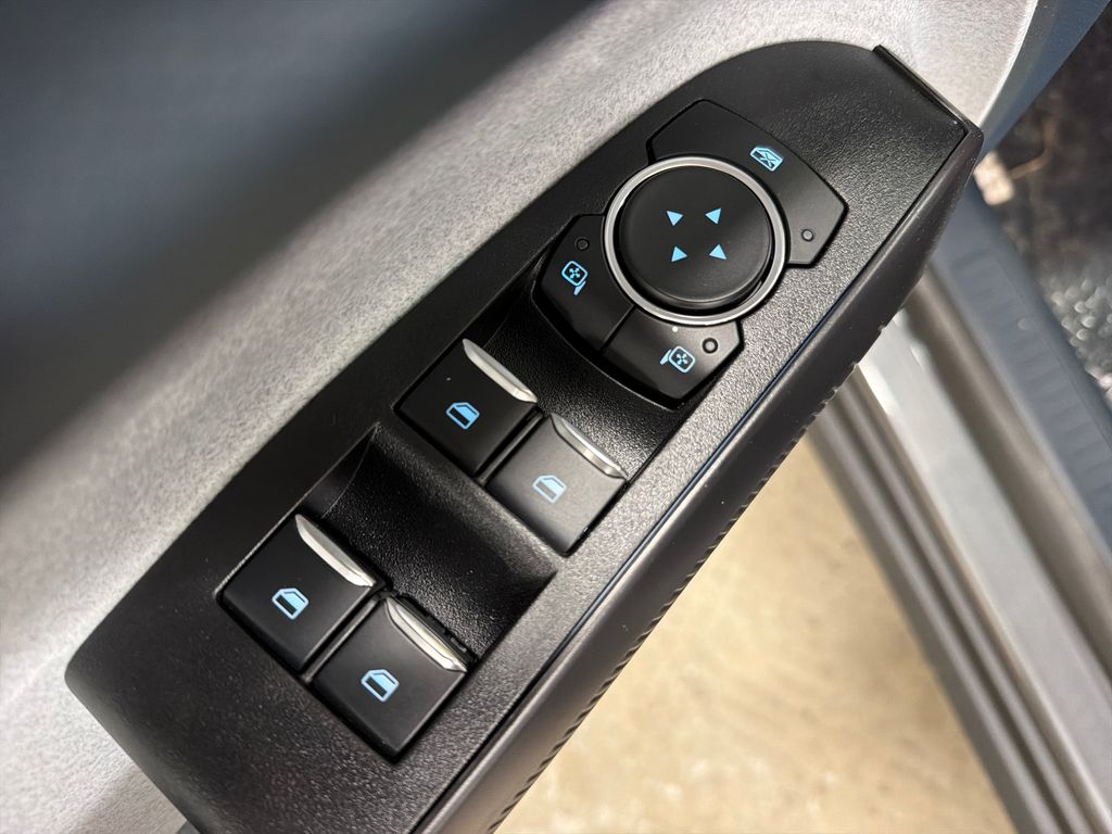 New 2026 Gray Ford XLT image 16