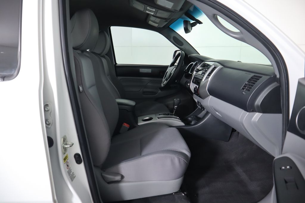 2012 Toyota Tacoma PreRunner 19