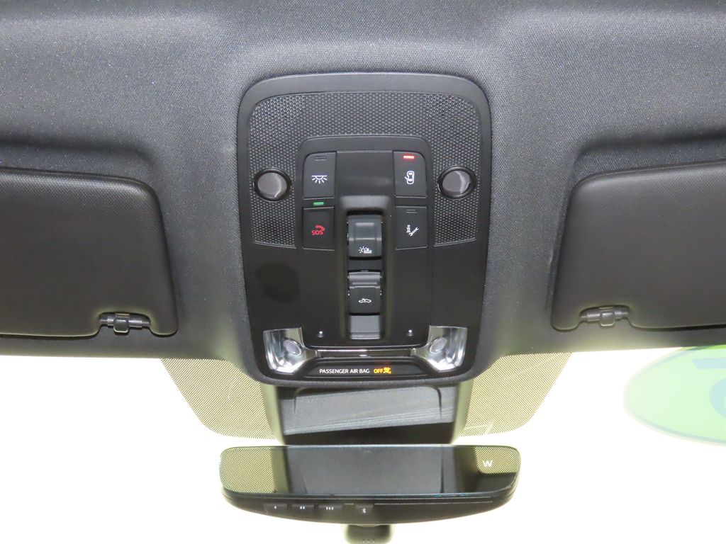 Thumbnail: 2025 Audi Q3 - 26