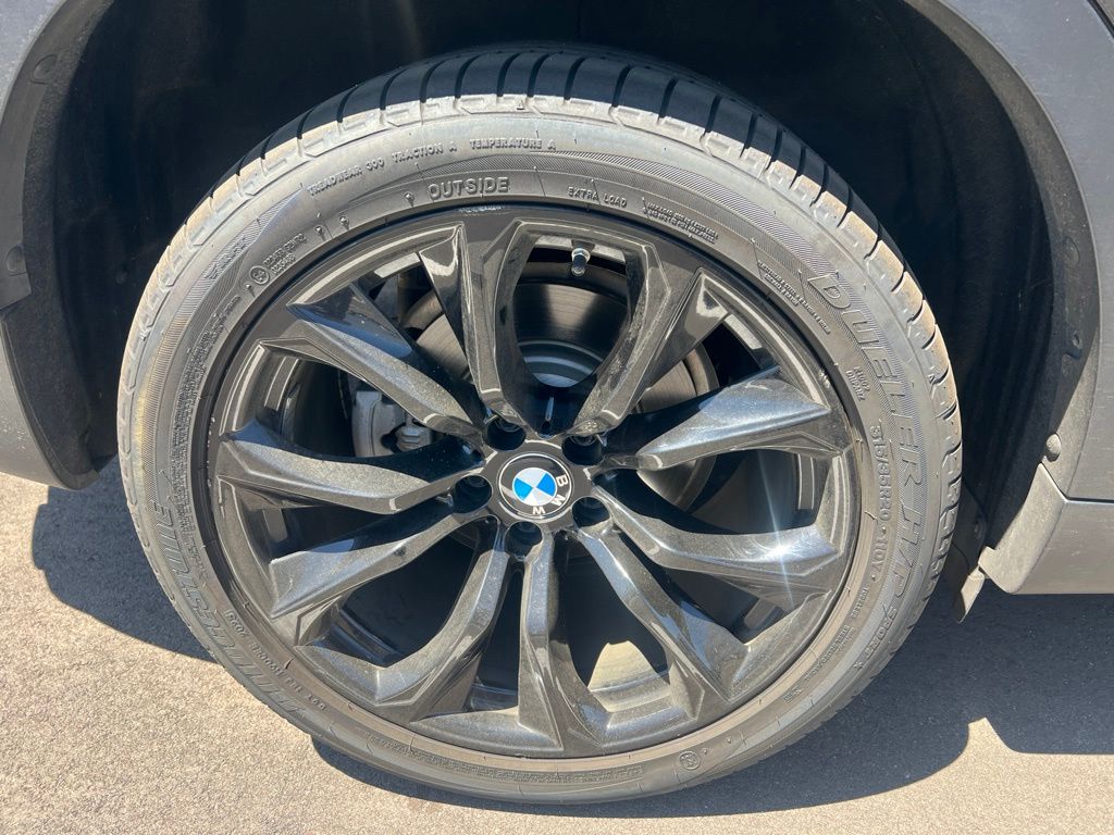 Thumbnail: 2018 BMW X6 - 8