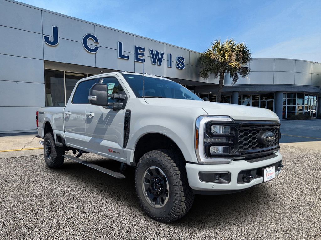 2026 Ford F-350 LARIAT