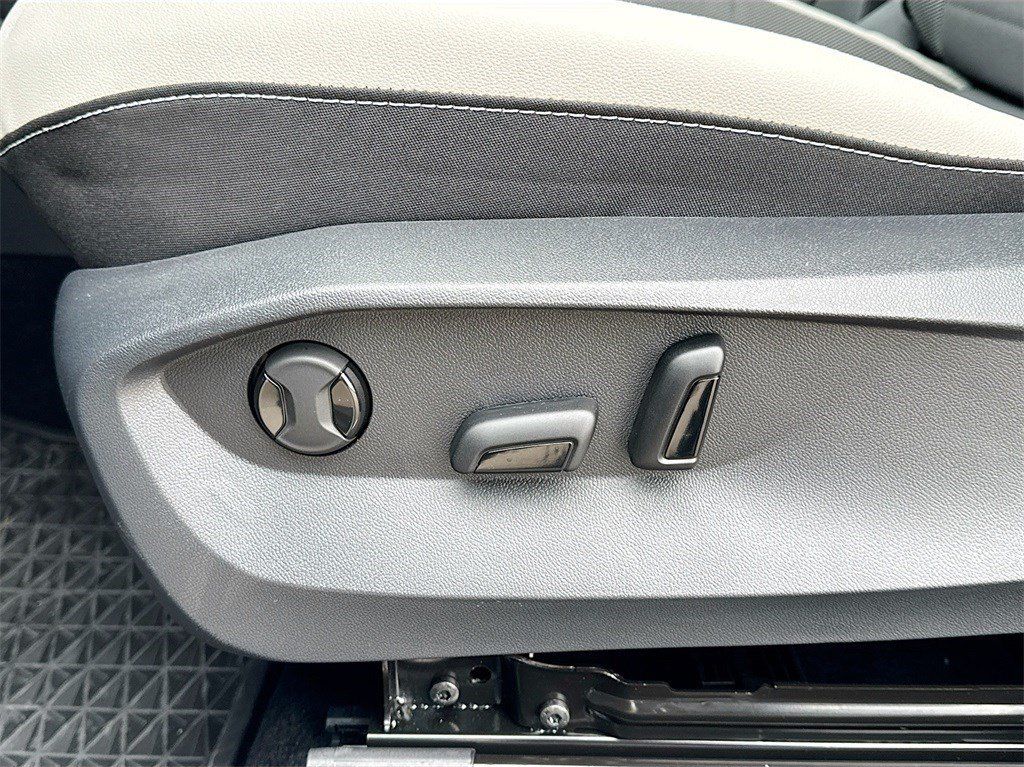 2025 Volkswagen Taos 1.5T SE Gray at Shottenkirk Kia Fort Bend