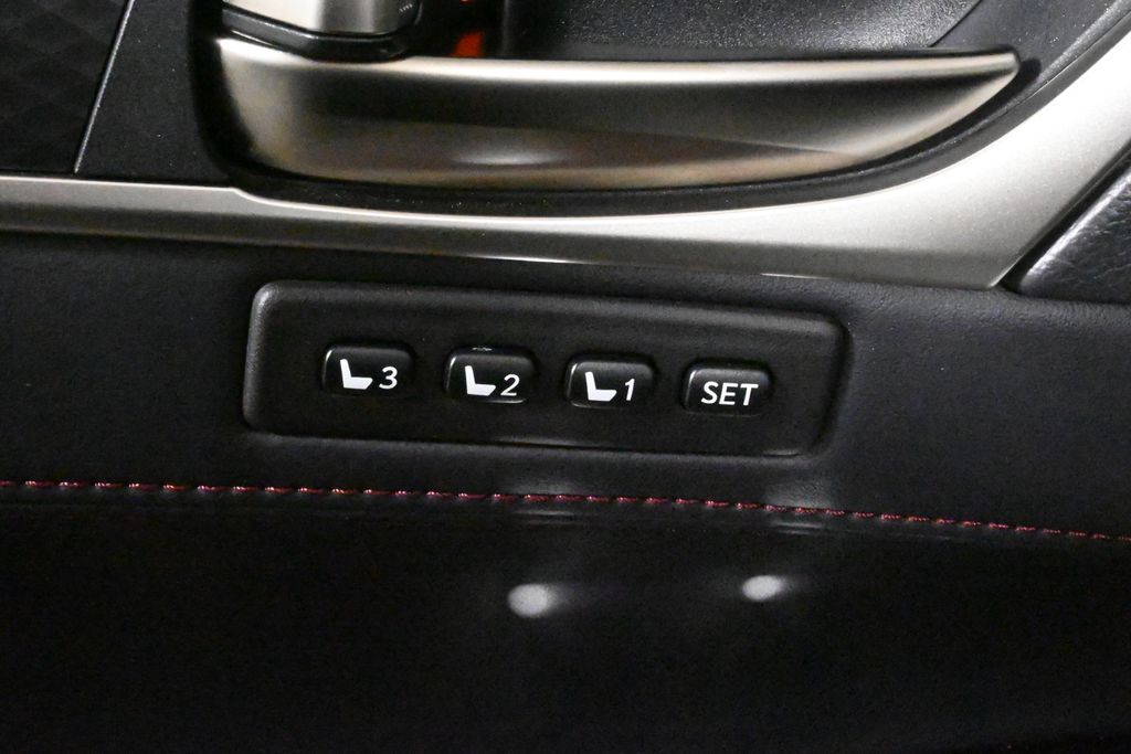 2020 Lexus GS 350 32