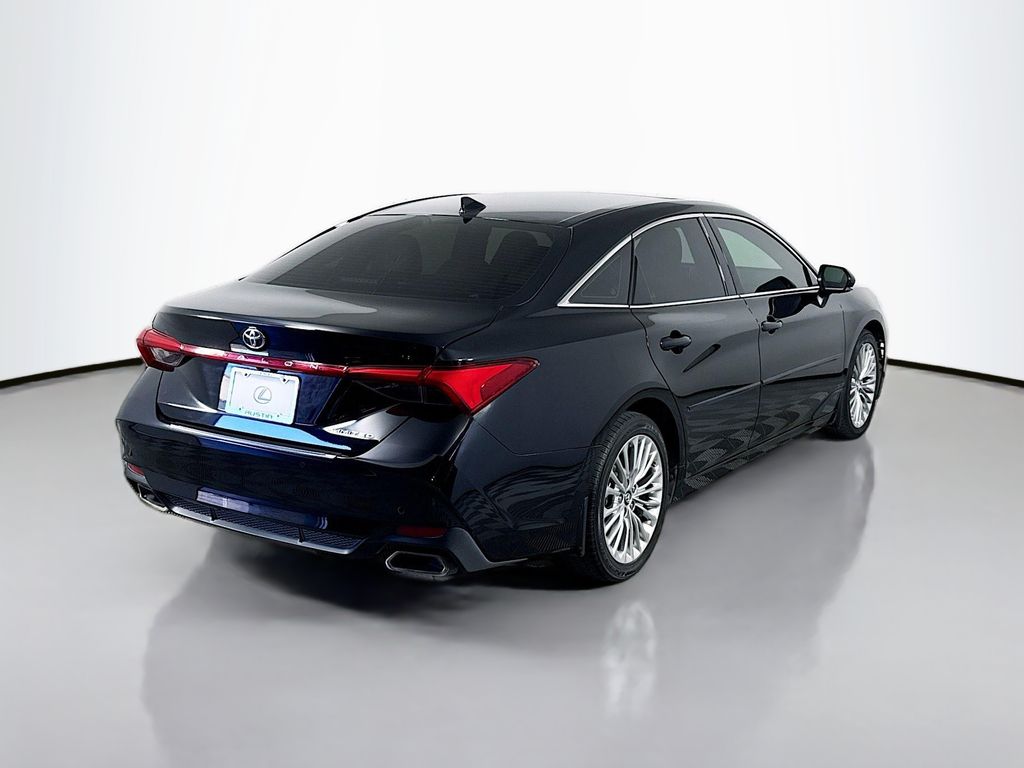 Thumbnail: 2020 Toyota Avalon - 5