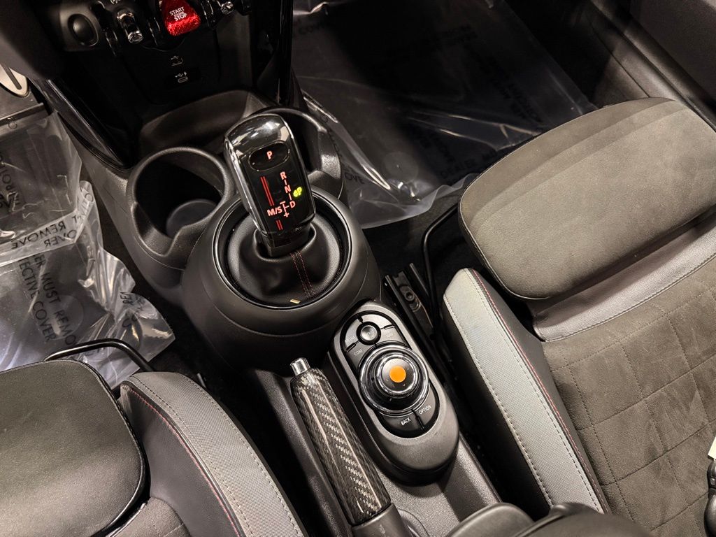 Thumbnail: 2021 MINI Cooper - 19