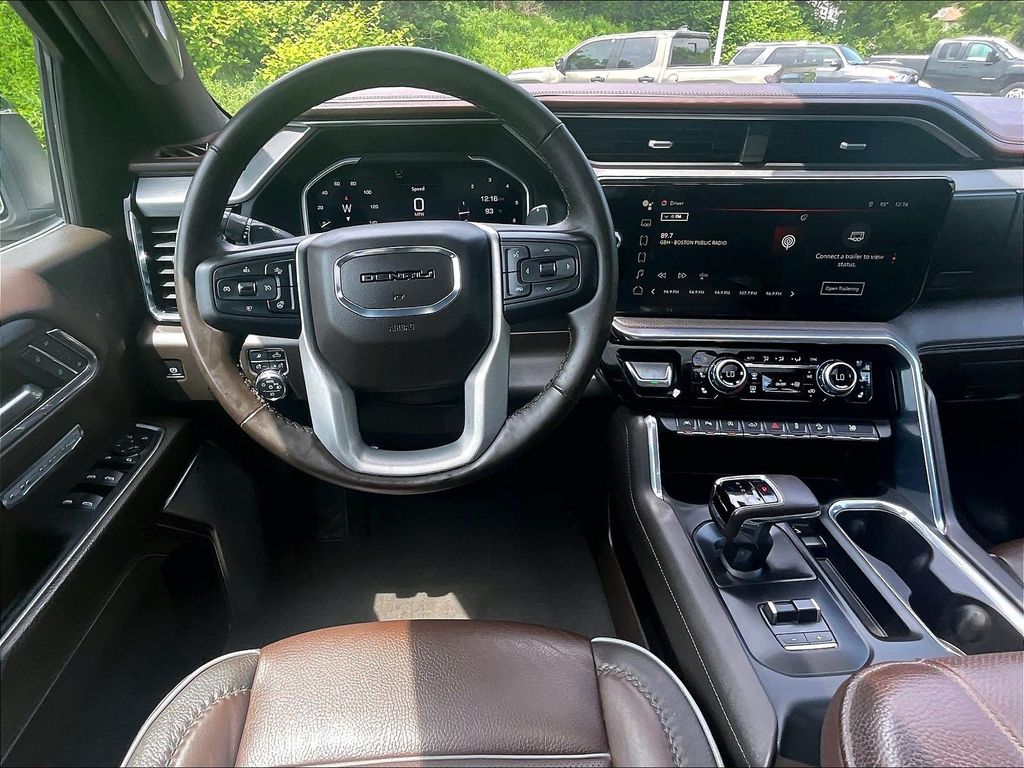 2024 GMC Sierra 1500 — photo 17