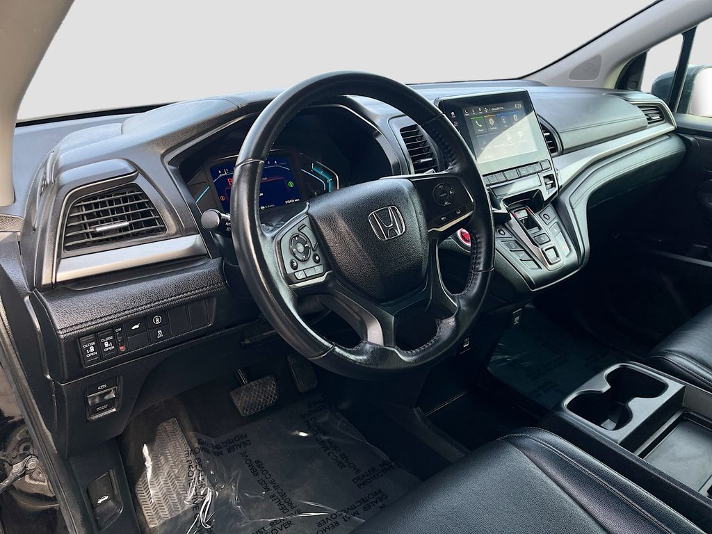 Used 2024 Black Honda EX-L image 9