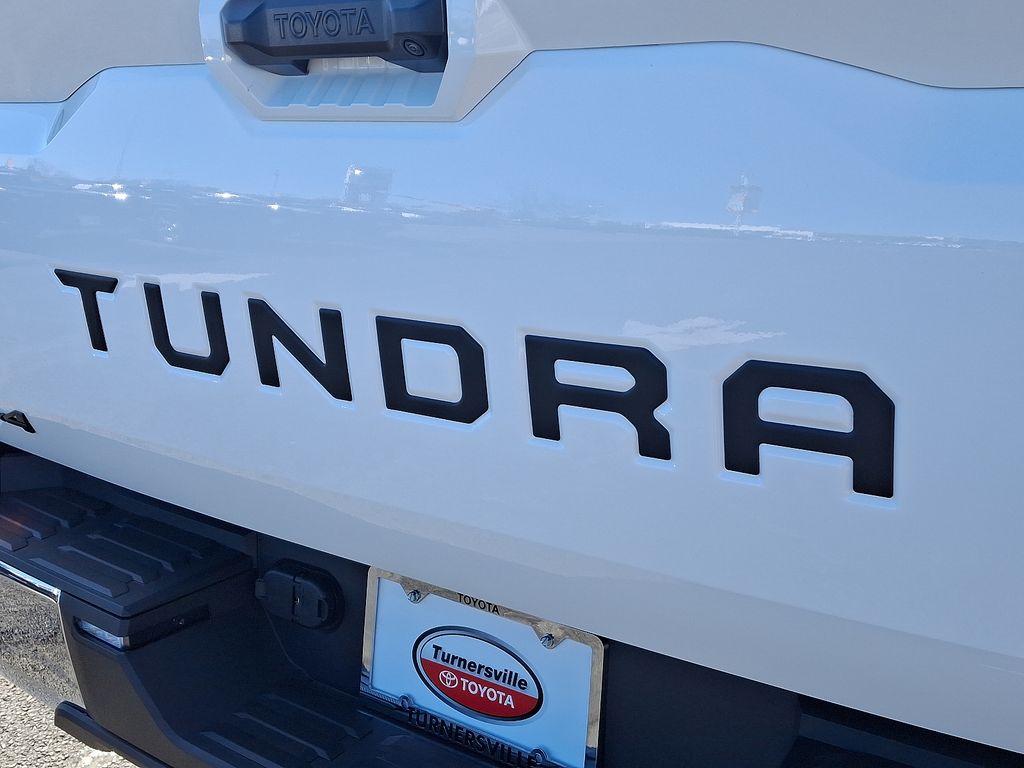 2025 Toyota Tundra SR5 5