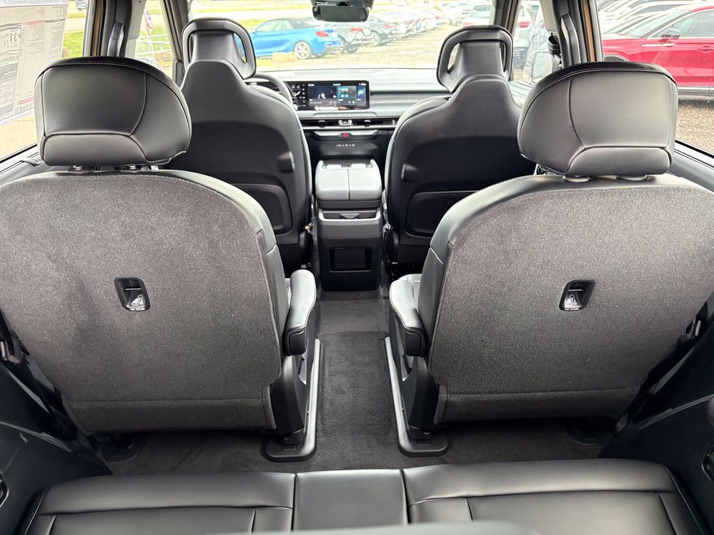New 2027 Kia Telluride Hybrid SUV