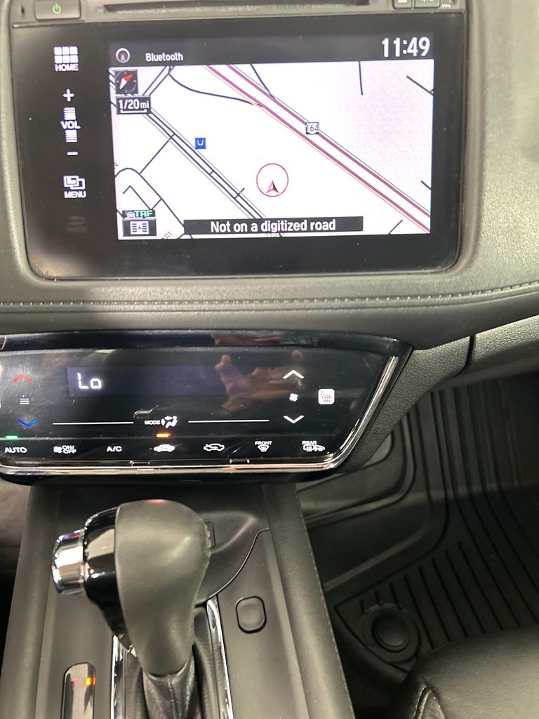 Certified Used 2018 Black Honda EX-L image 13