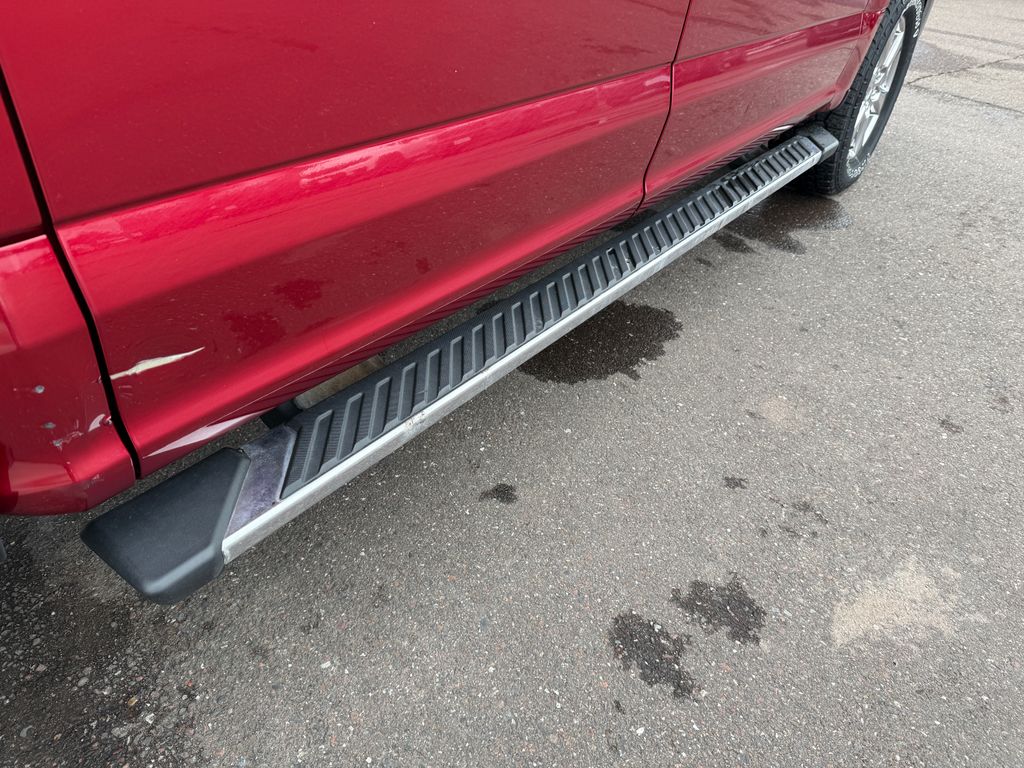 Used 2018 Red Ford XLT image 14