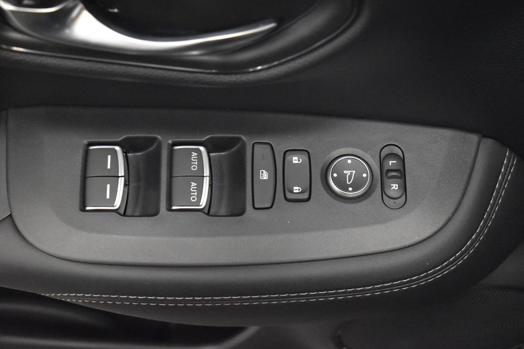 Thumbnail: 2026 Honda HR-V - 9