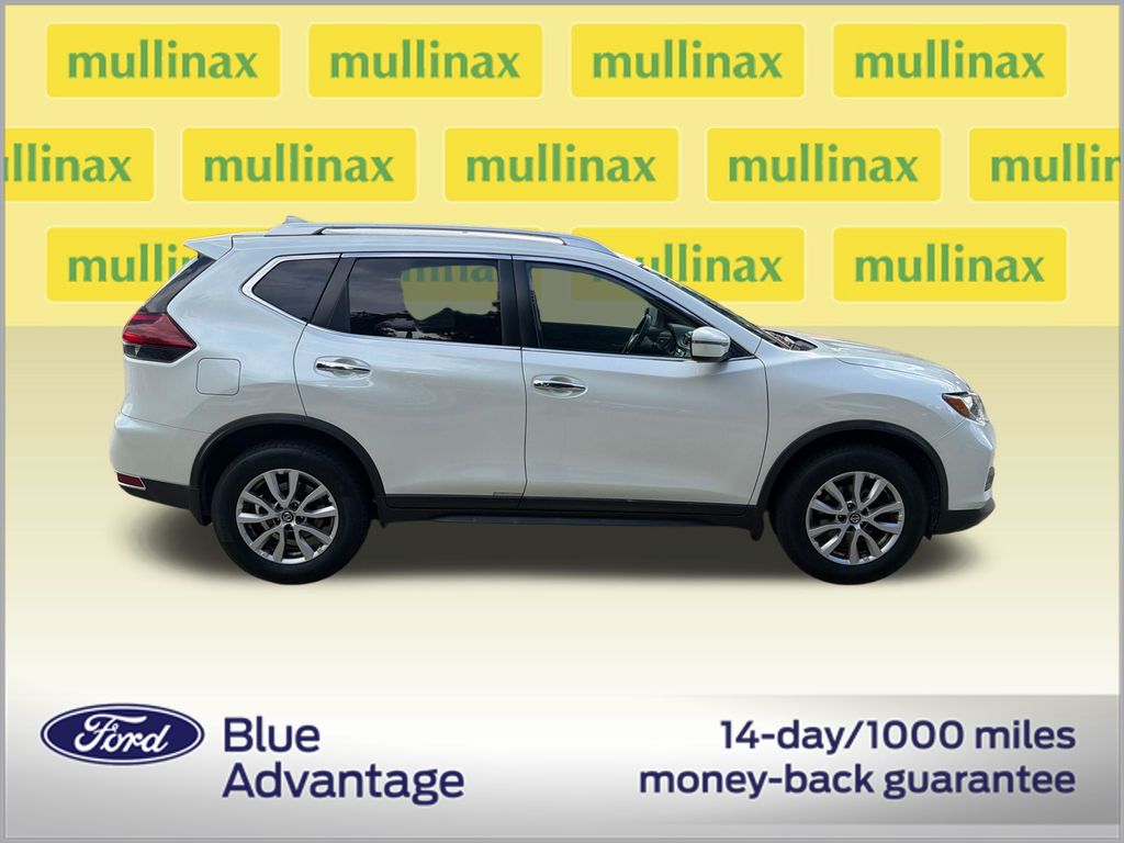 Certified 2018 Nissan Rogue SV with VIN KNMAT2MV8JP596044 for sale in New Smyrna Beach, FL
