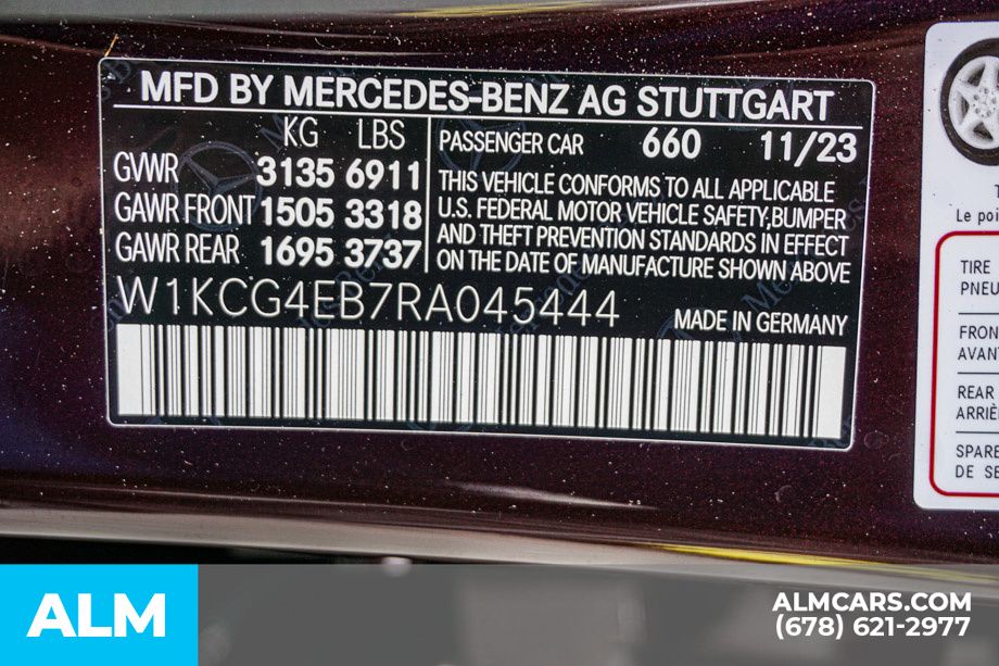 Used 2024 Red Mercedes-Benz 580 image 63