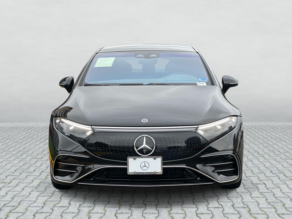 Thumbnail: 2023 Mercedes-Benz EQS - 2