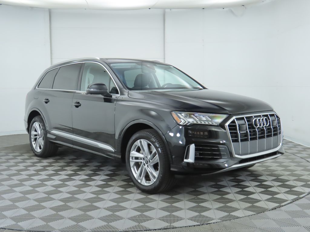 2023 Audi Q7  3