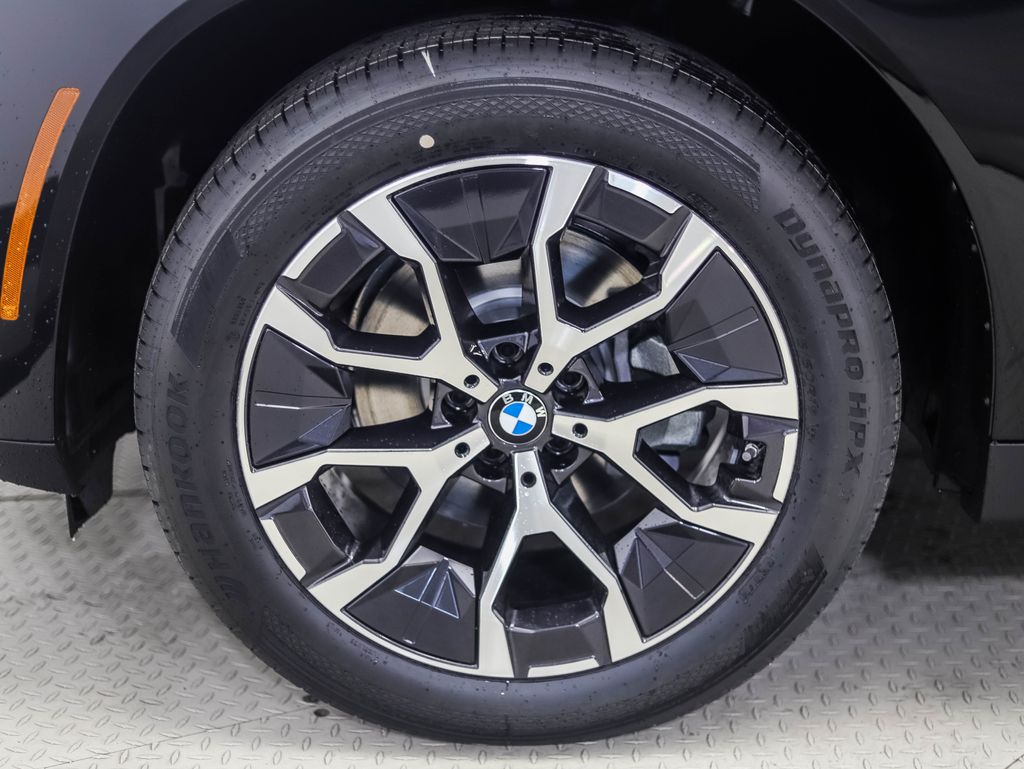 Thumbnail: 2026 BMW X3 - 2