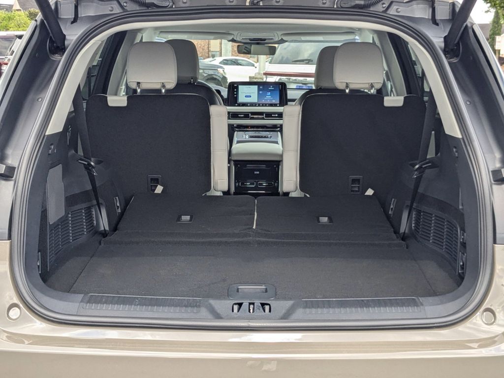 2025 Lincoln Aviator Premiere