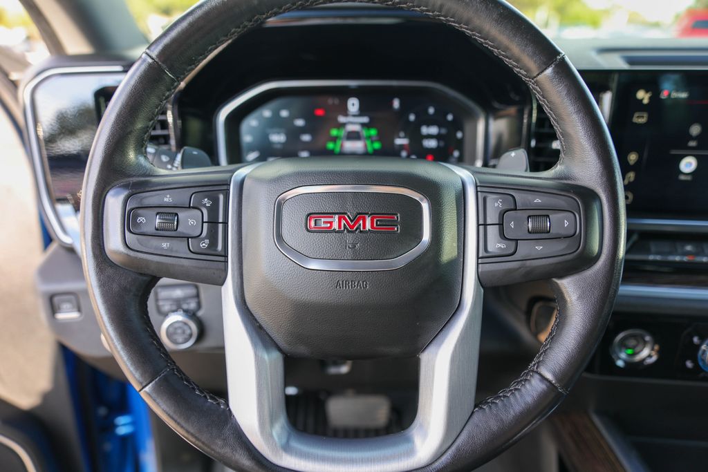 Used 2022 Blue GMC Elevation image 14