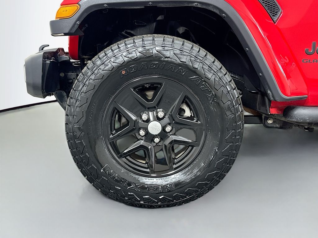 Thumbnail: 2020 Jeep Gladiator - 30