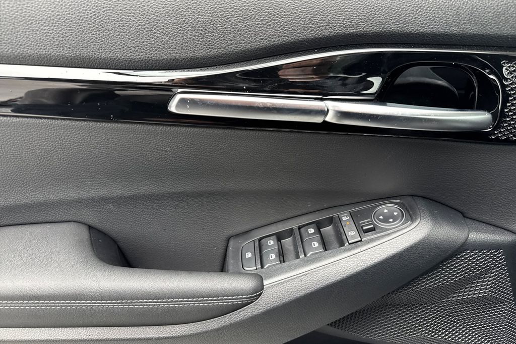 new 2026 Kia Seltos car, priced at $28,685