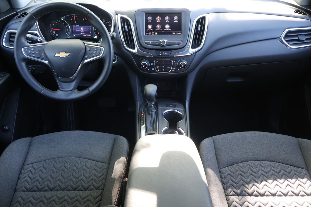 Thumbnail: 2023 Chevrolet Equinox - 17