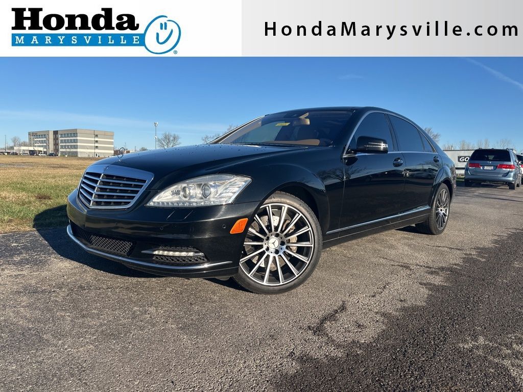 2013 Mercedes-Benz S-Class S 550 4MATIC