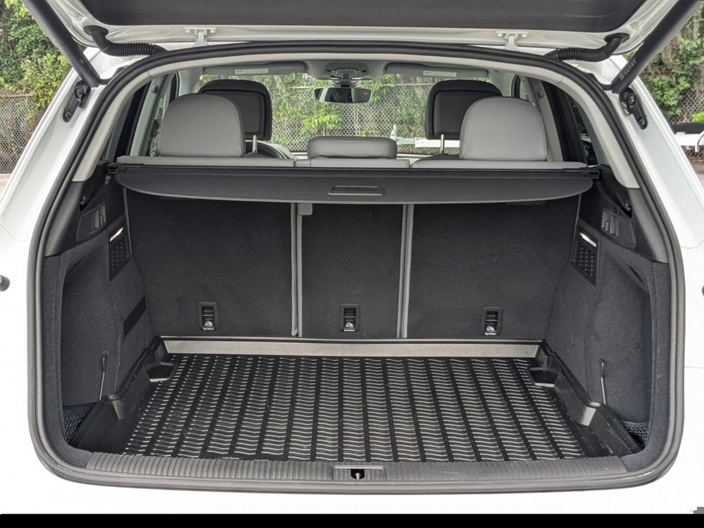 2022 Audi Q5 Premium 45 TFSI S line quattro S tronic