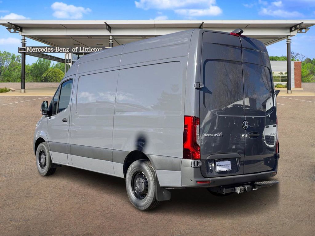 2024 Mercedes-Benz Sprinter 2500 Cargo 144 WB 4