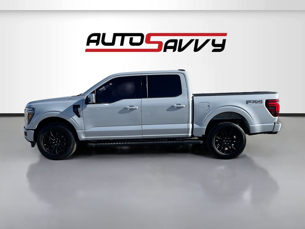 Used 2025 White Ford Lariat image 4