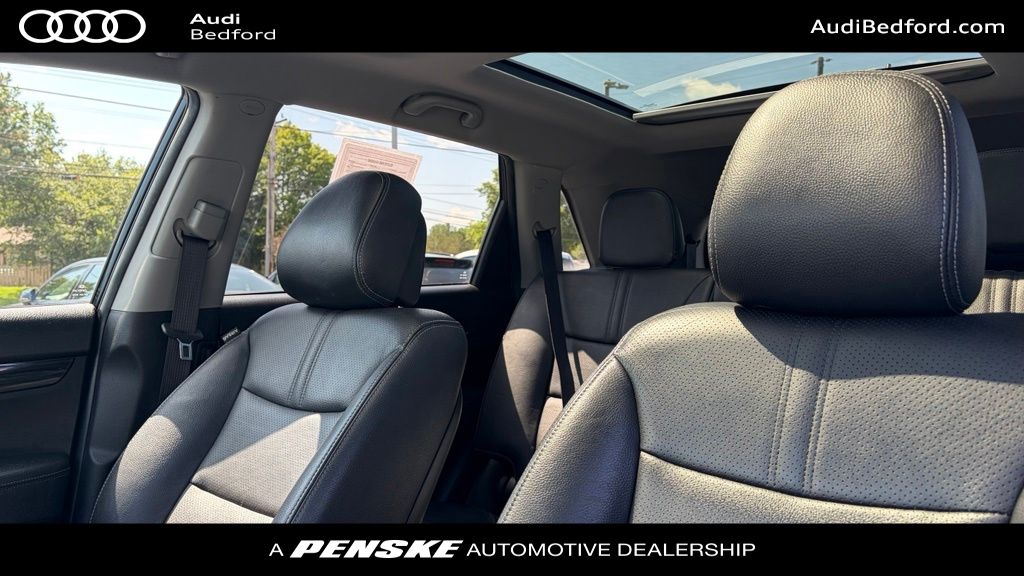 Thumbnail: 2013 Kia Sorento - 15