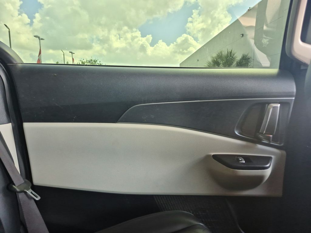 2022 Kia Carnival LXS Gray at Shottenkirk Kia Fort Bend
