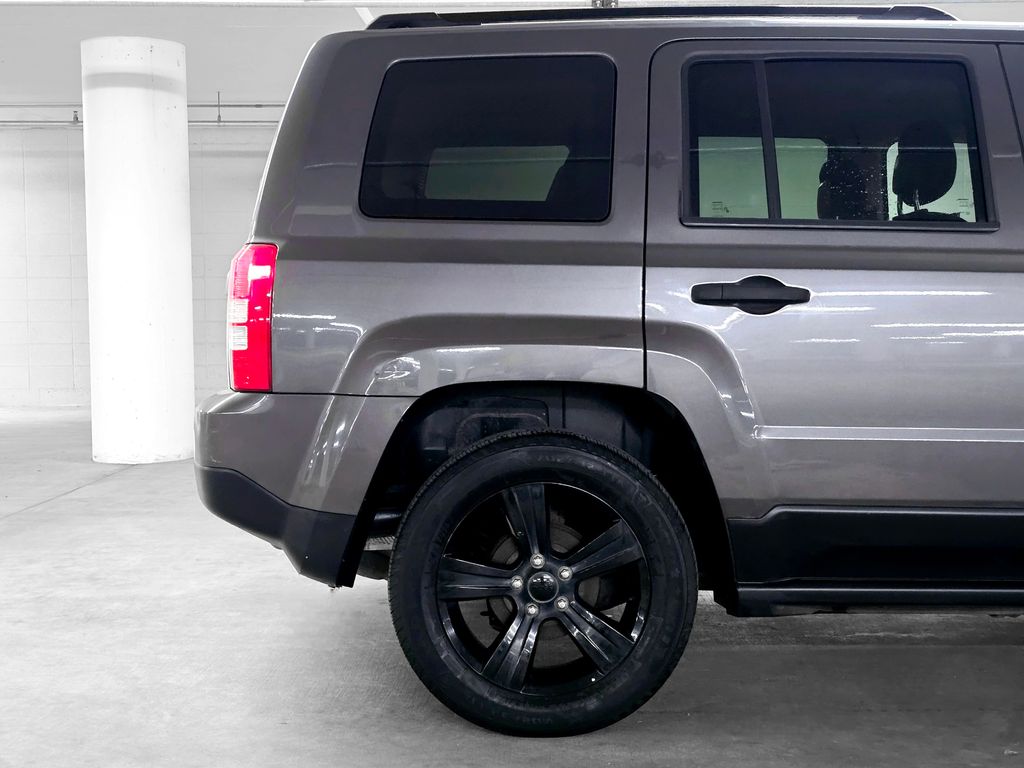 2015 Jeep Patriot Altitude 17