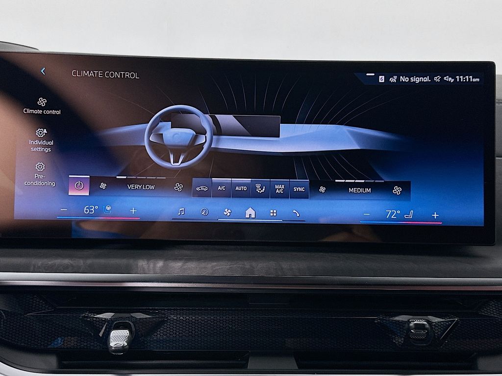 Thumbnail: 2026 BMW X6 - 14