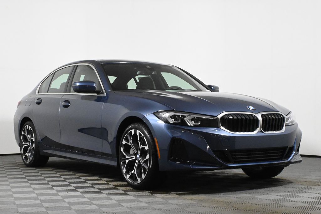 Thumbnail: 2026 BMW 3 Series - 9