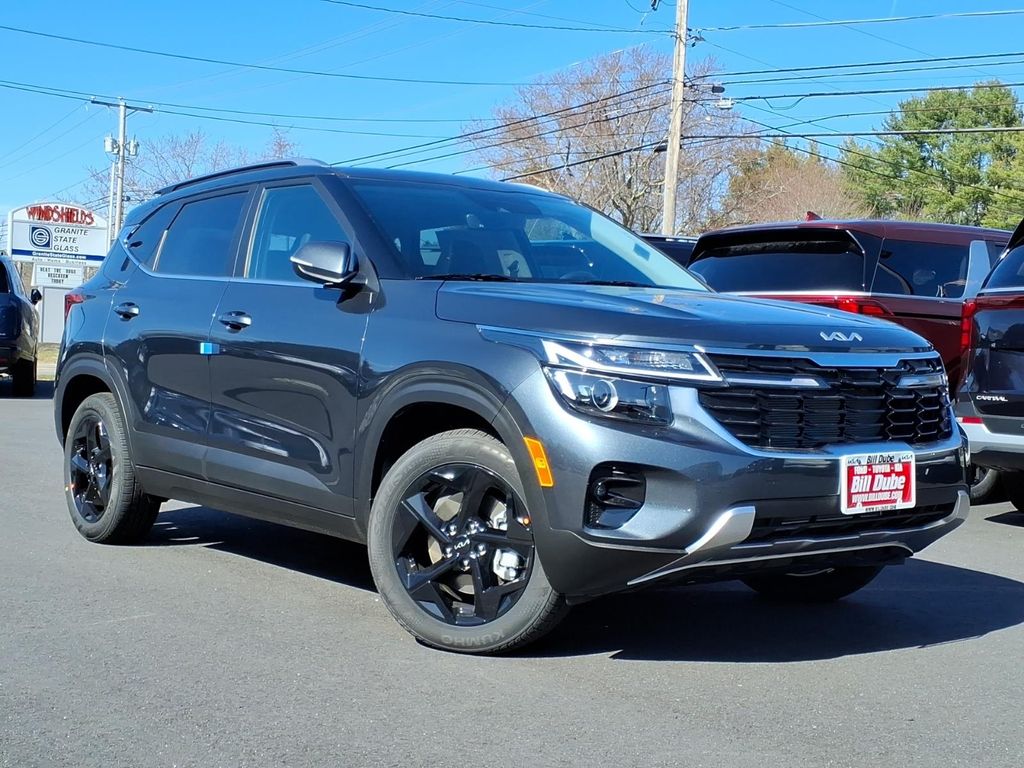 Gray 2026 Kia Seltos EX AWD SUV / Crossover All-Wheel Drive Continuously Variable Transmission