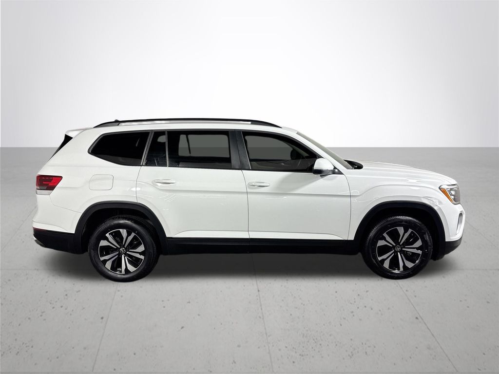 2024 Volkswagen Atlas 2.0T SE