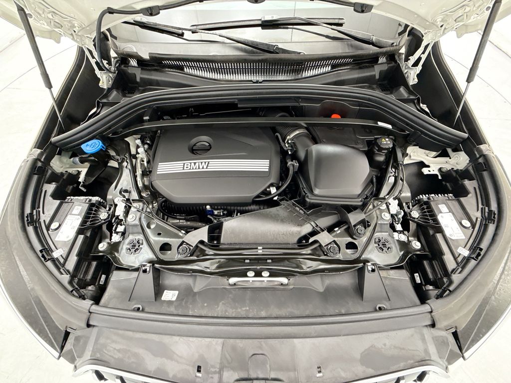 Thumbnail: 2025 BMW X1 - 28