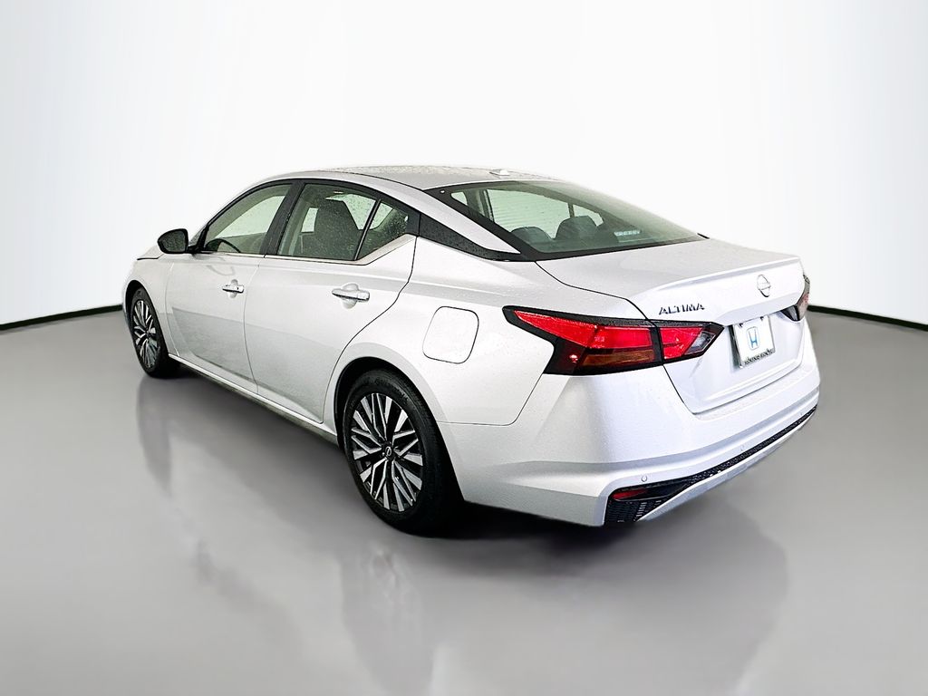 2024 Nissan Altima SV 7