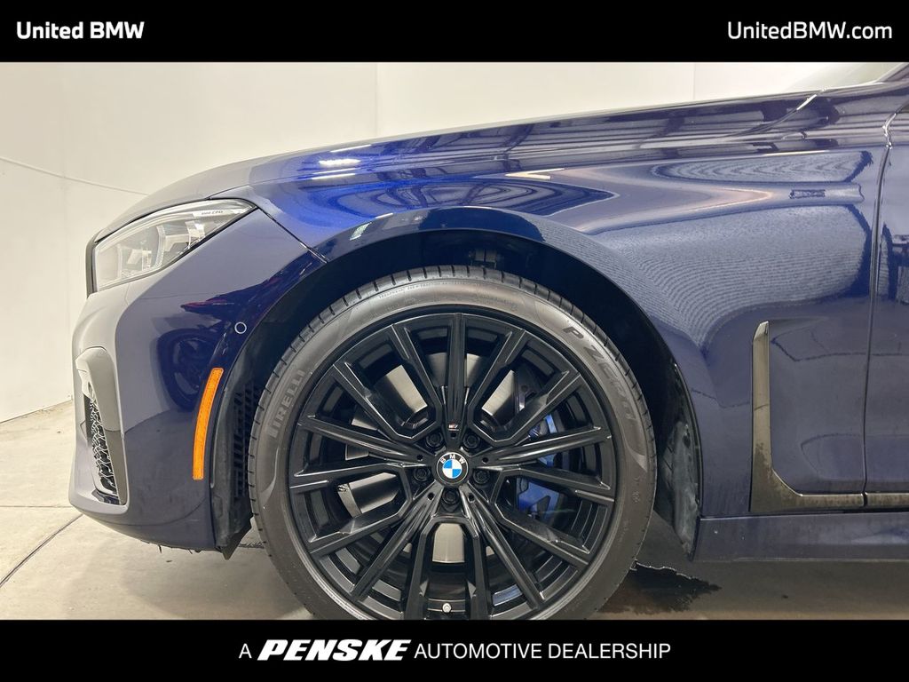 Thumbnail: 2022 BMW 7 Series - 10