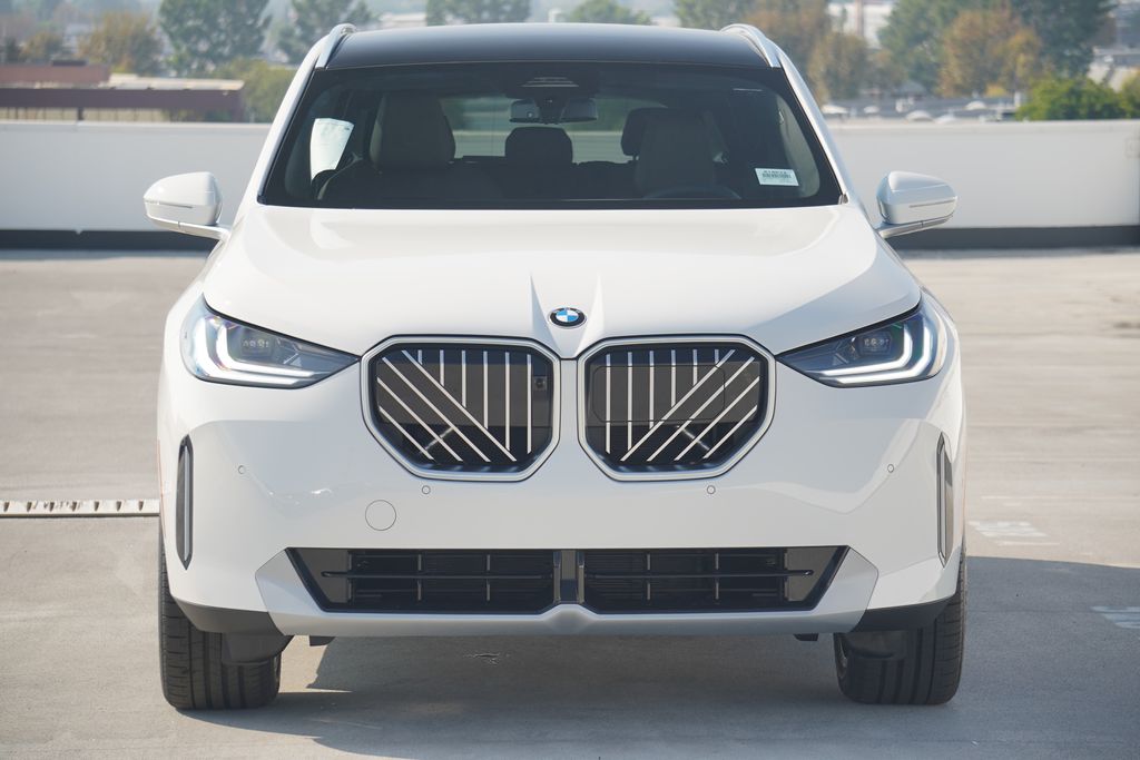 Thumbnail: 2026 BMW X3 - 2